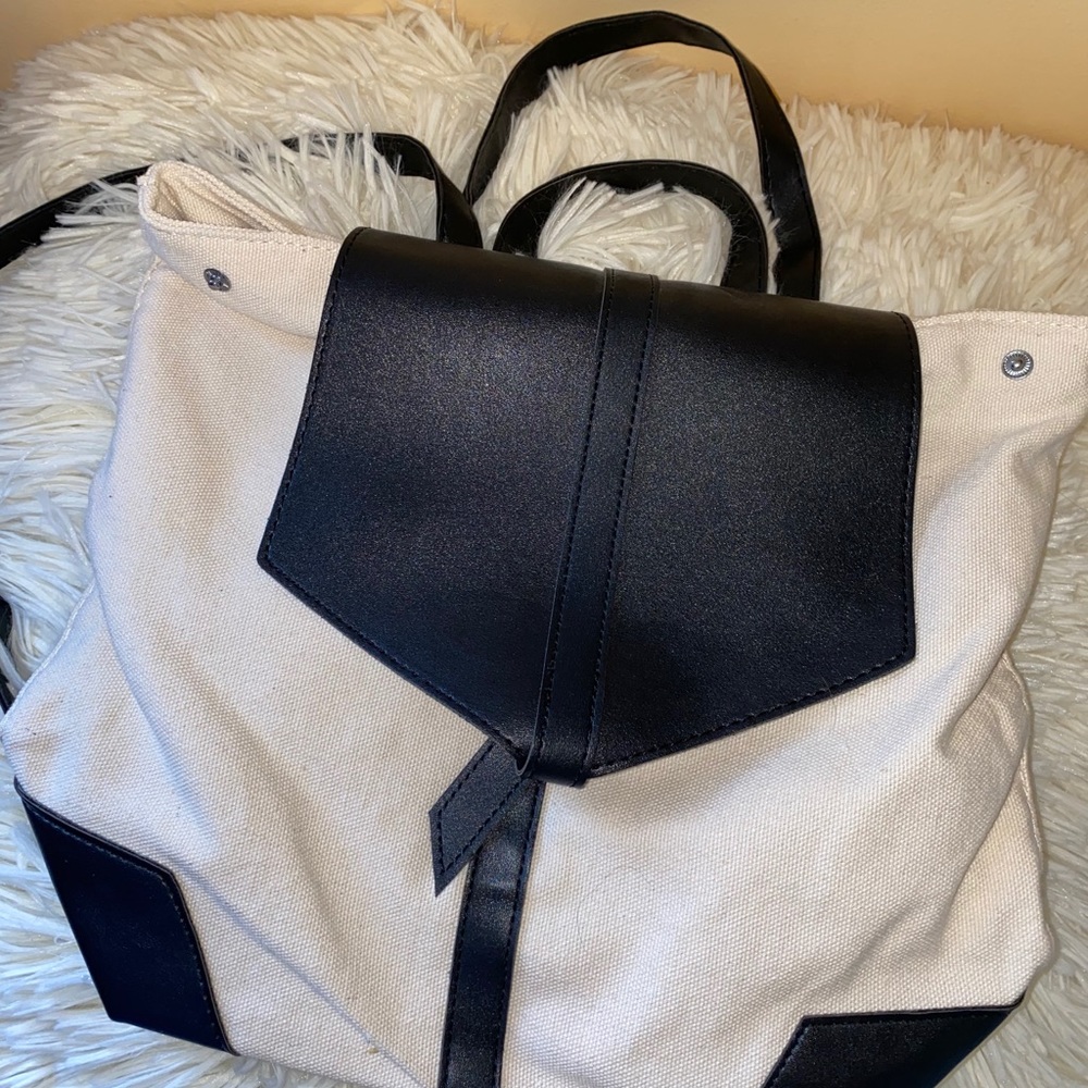 Simple Backpack - image 4